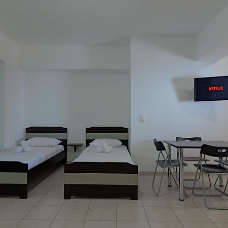 Livia'S Guesthouse Ksamil Zewnętrze zdjęcie