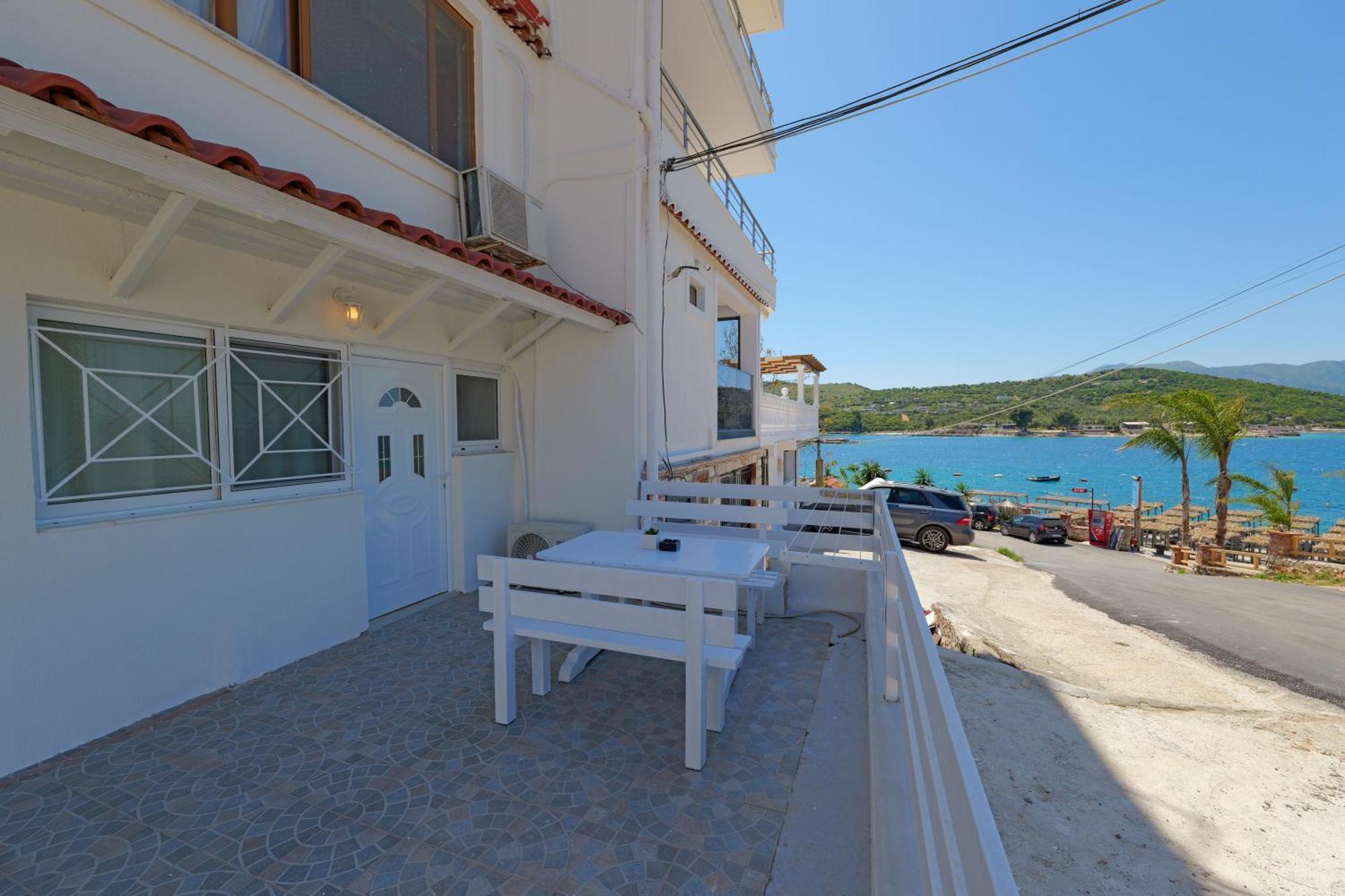 Livia'S Guesthouse Ksamil Zewnętrze zdjęcie