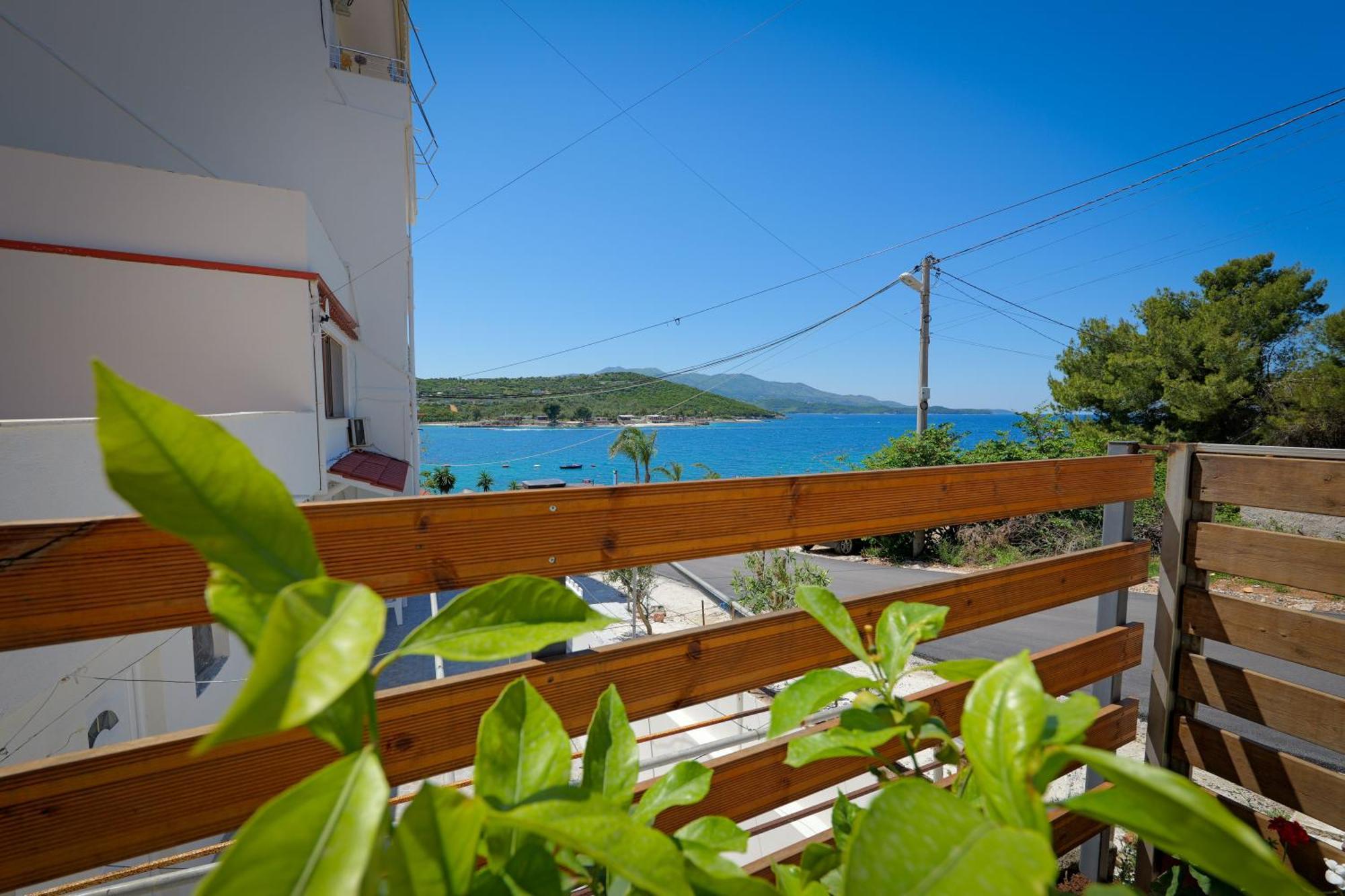 Livia'S Guesthouse Ksamil Zewnętrze zdjęcie