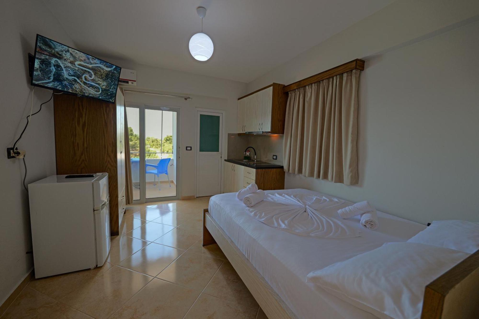 Livia'S Guesthouse Ksamil Zewnętrze zdjęcie