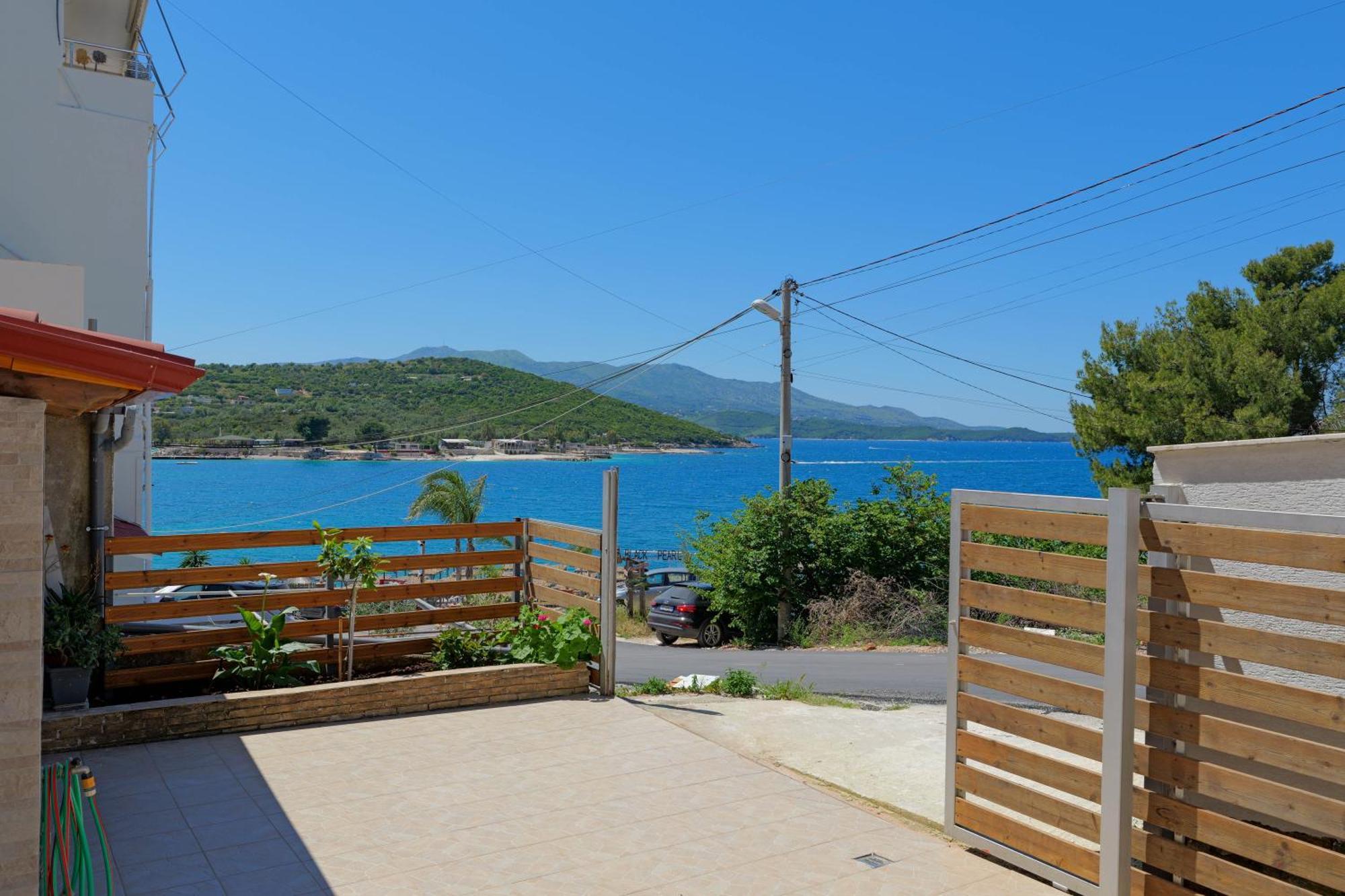 Livia'S Guesthouse Ksamil Zewnętrze zdjęcie